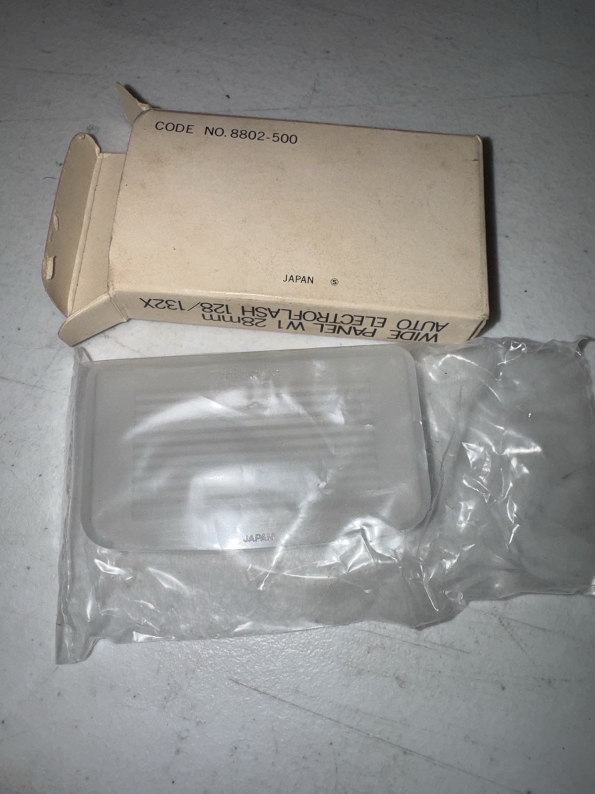 Minolta Wide Panel W1 28mm Diffuser for Auto Electroflash 128/132X NOB