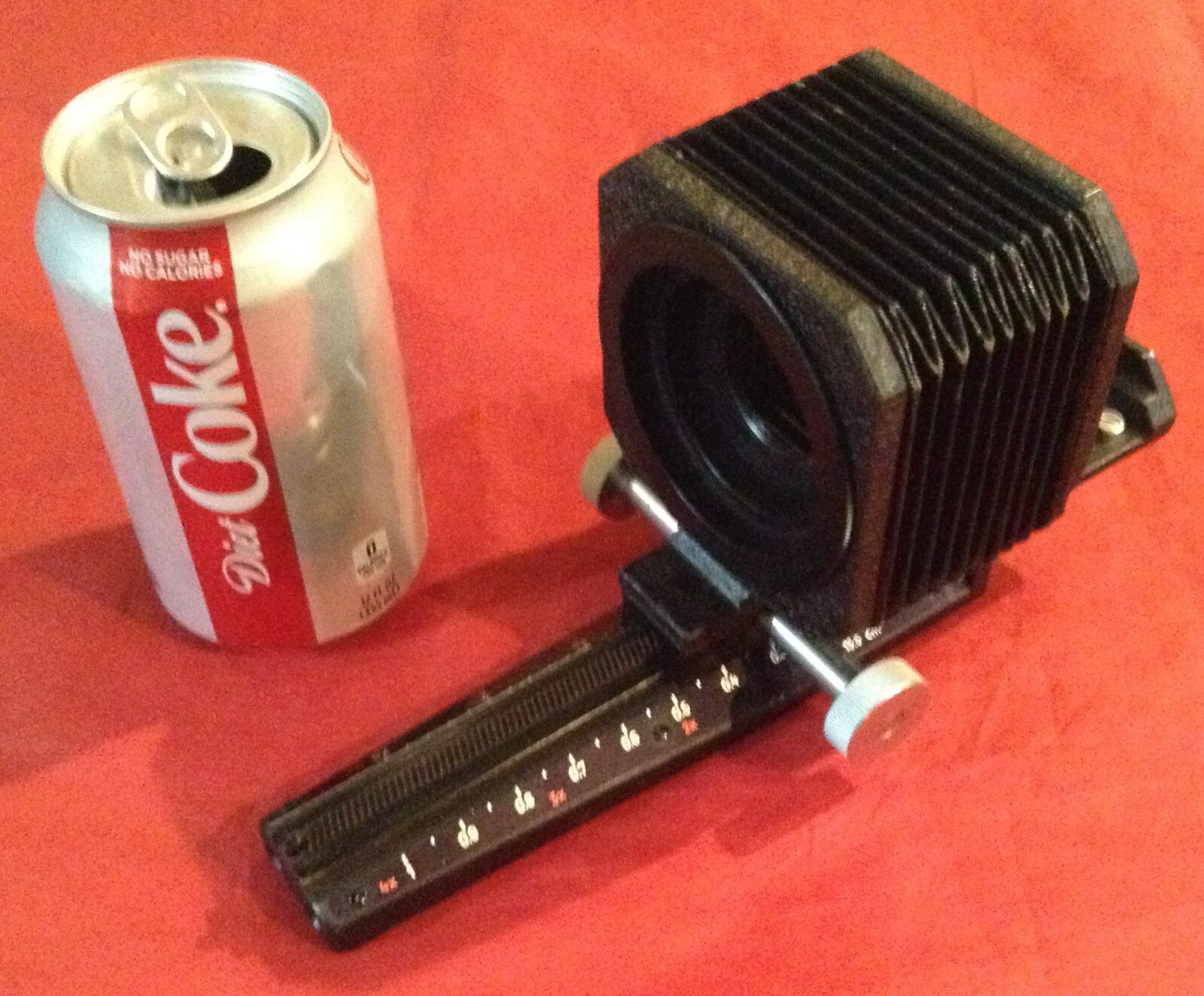 Nice Leitz Wetzlar (Germany) No. 7079 Universal Macro Bellows for Leica
