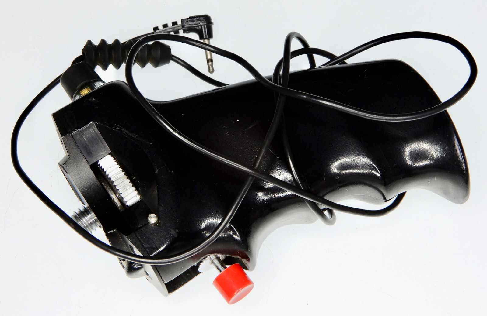 Schneider Handgrip modified with Electronic Cable Release