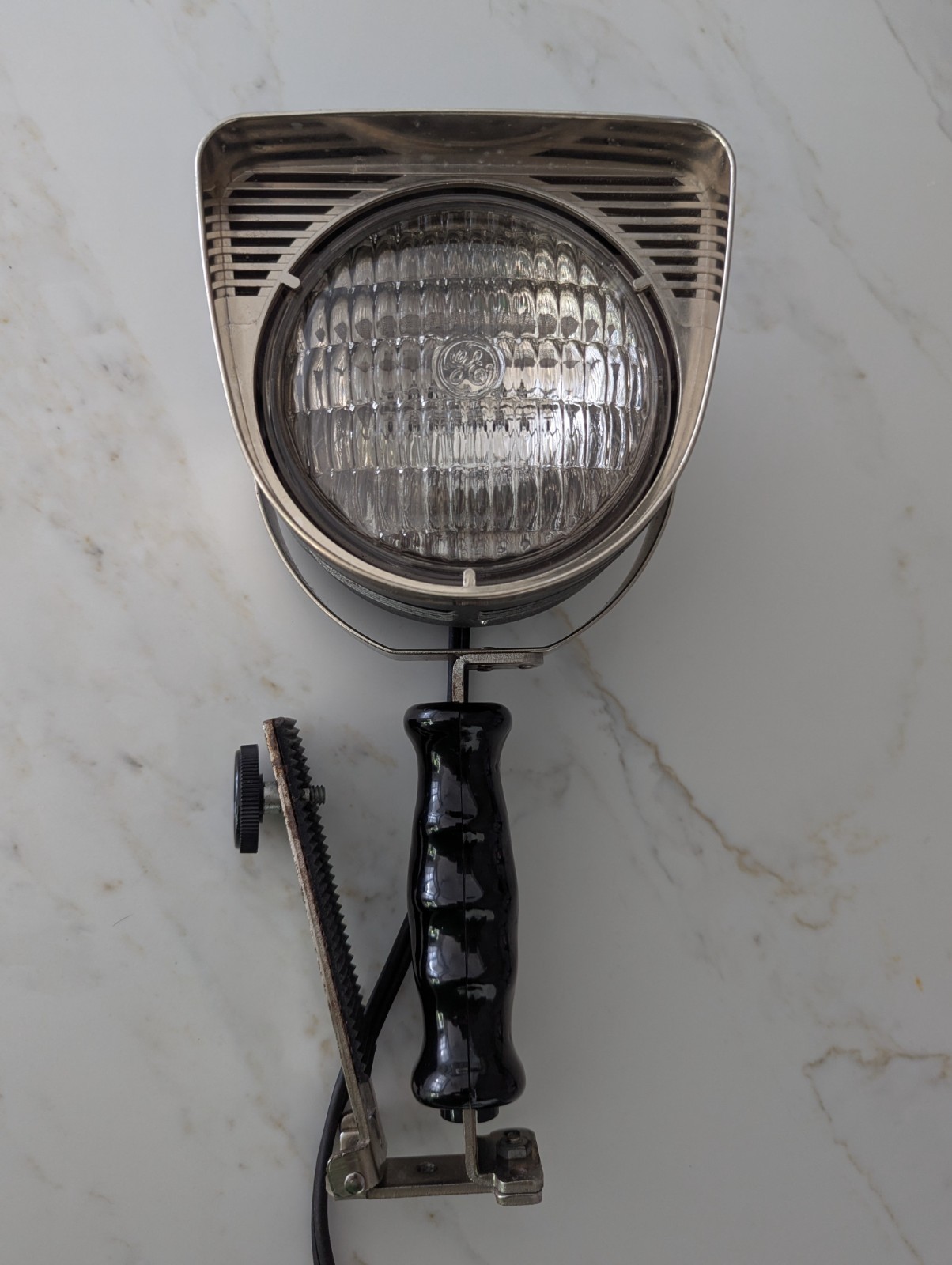 Vintage Arel Lotta-A-Lite No. 100 Controlled Movie Light w/DWA GE Sealed Lamp