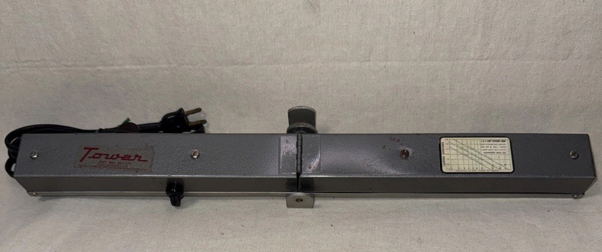 Vintage Tower Sears Roebuck Movie Light Bar Model 6673 Photo Lamp Kit