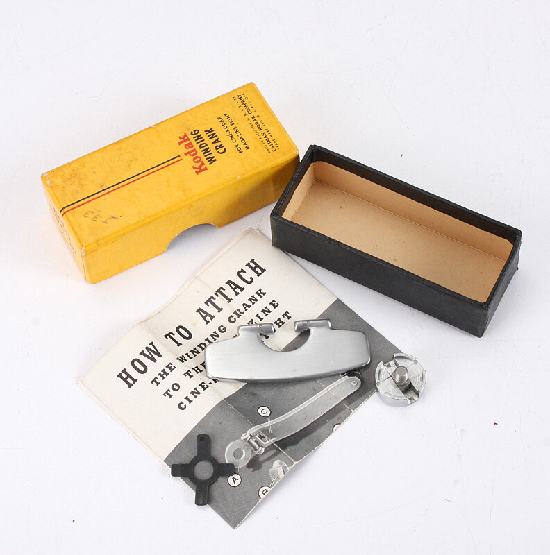 KODAK BOX/INSTRUCTIONS ONLY FOR THE CINE-KODAK EIGHT WINDING CRANK/214415