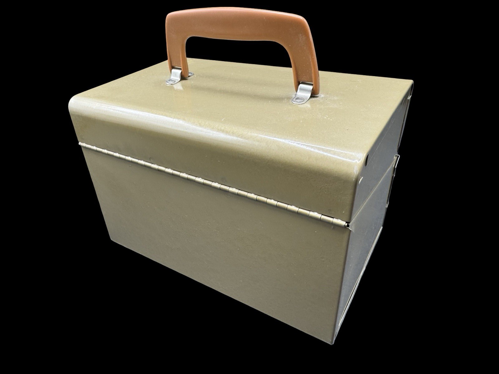 Logan De Luxe Movie Reel Case 10 Reels 5″ Beige Metal Storage Film