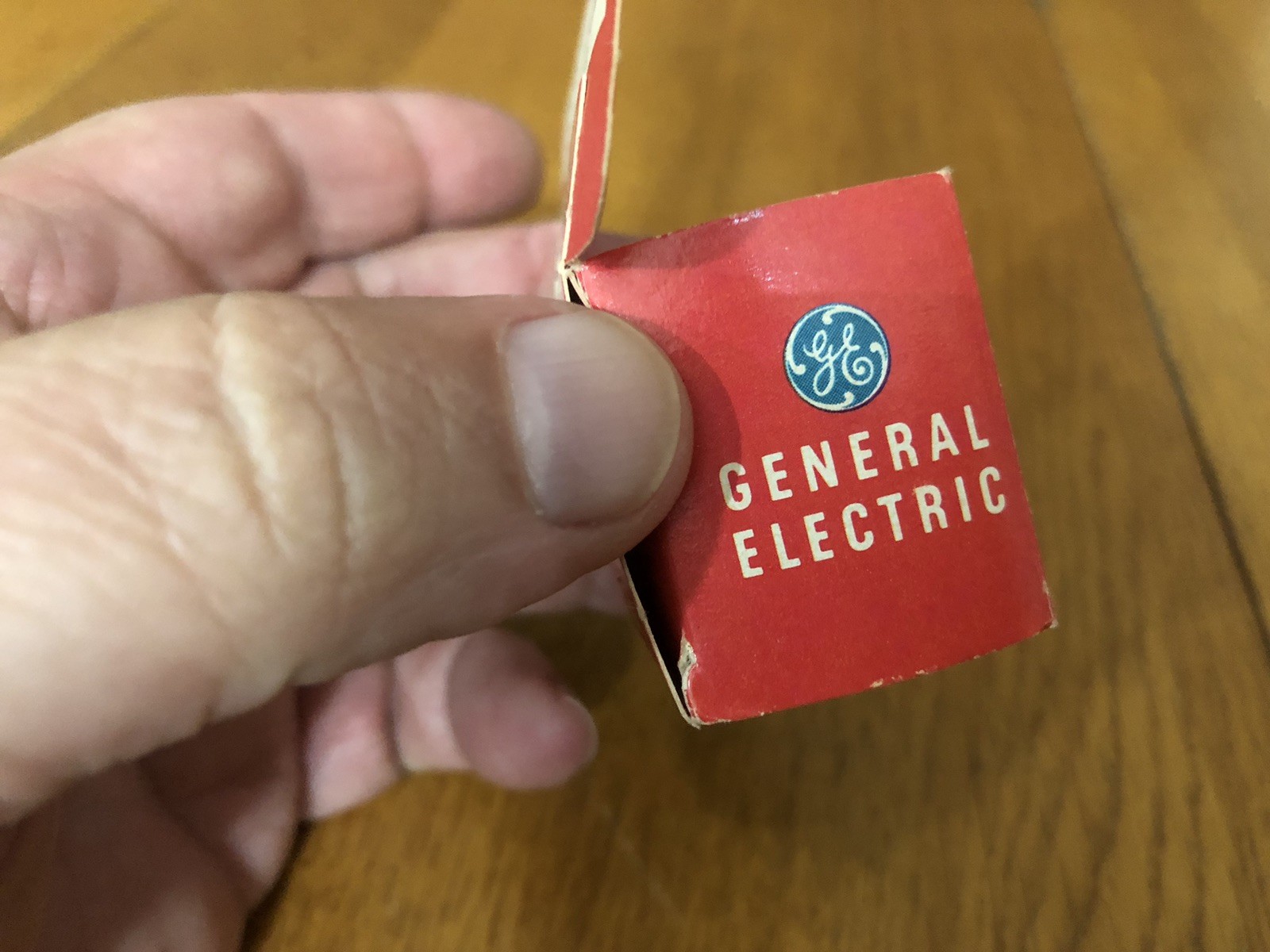 VINTAGE GE GENERAL ELECTRIC HI-POWER FLASH CUBES IN ORIGINAL PACKAGE USA MADE
