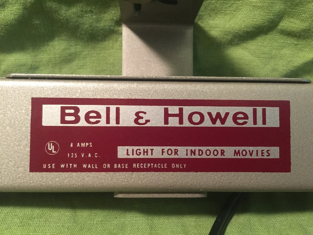 VINTAGE Bell & Howell Flood Lights For Indoor Movies #34916 Original Box/Bulbs