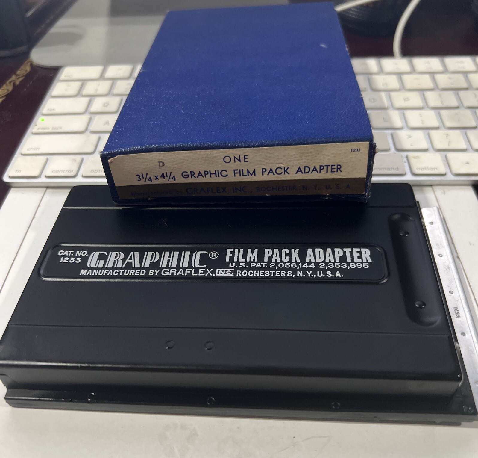 Graflex Graphic Film Adapter 2-1/4 X 3-1/4 NEW IN BOX #1233