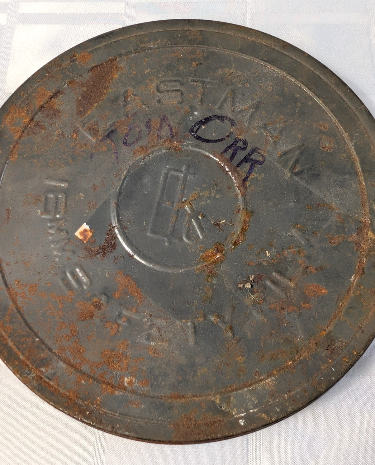 EASTMAN 16MM METAL FILM REEL MOVIE TIN STORAGE VINTAGE REEL TO REEL CASE RETRO