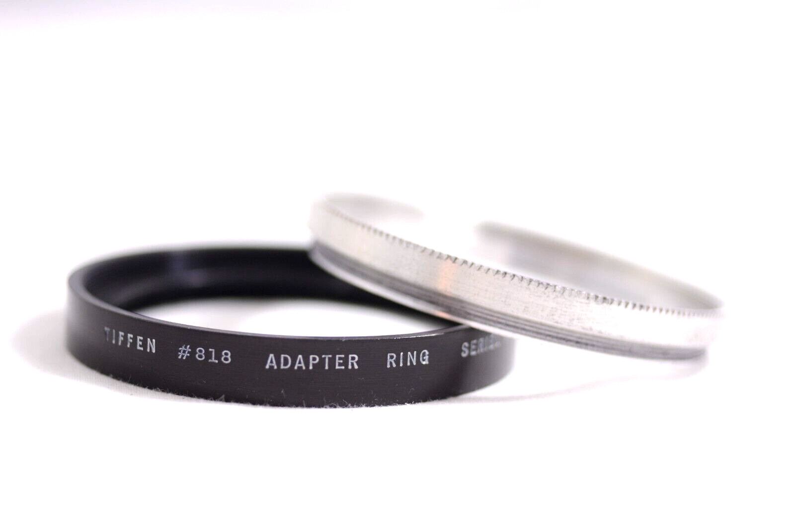 TIFFEN 818 SERIES 8 CAMERA LENS FILTER ADAPTER RING WITH RETAINING RING (EXC)