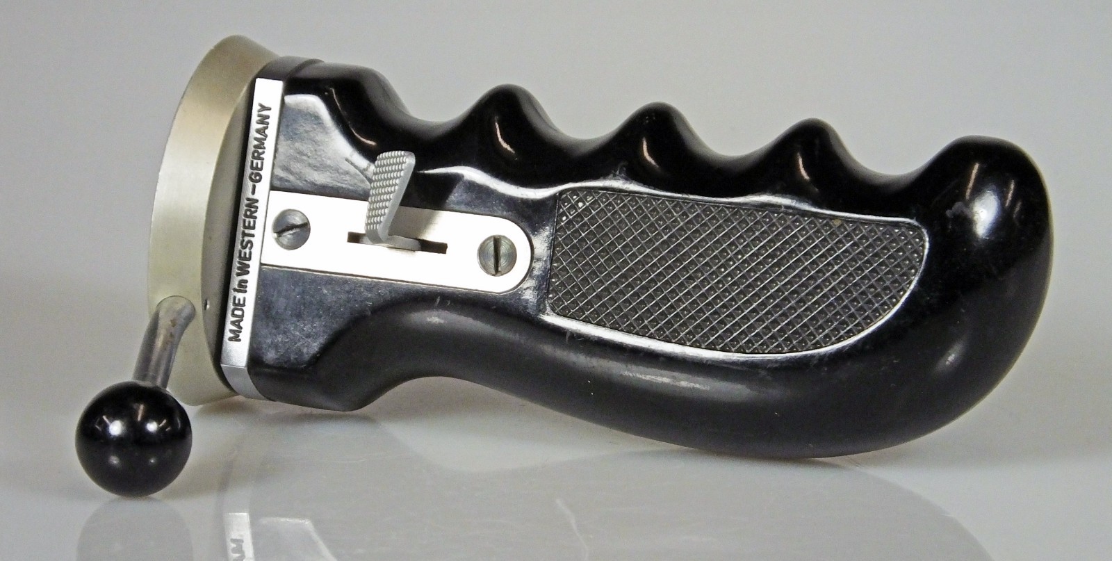 Arriflex Pistol Grip w/ On/Off Thumb Switch for Arriflex 16 St & 16 S/B Cameras