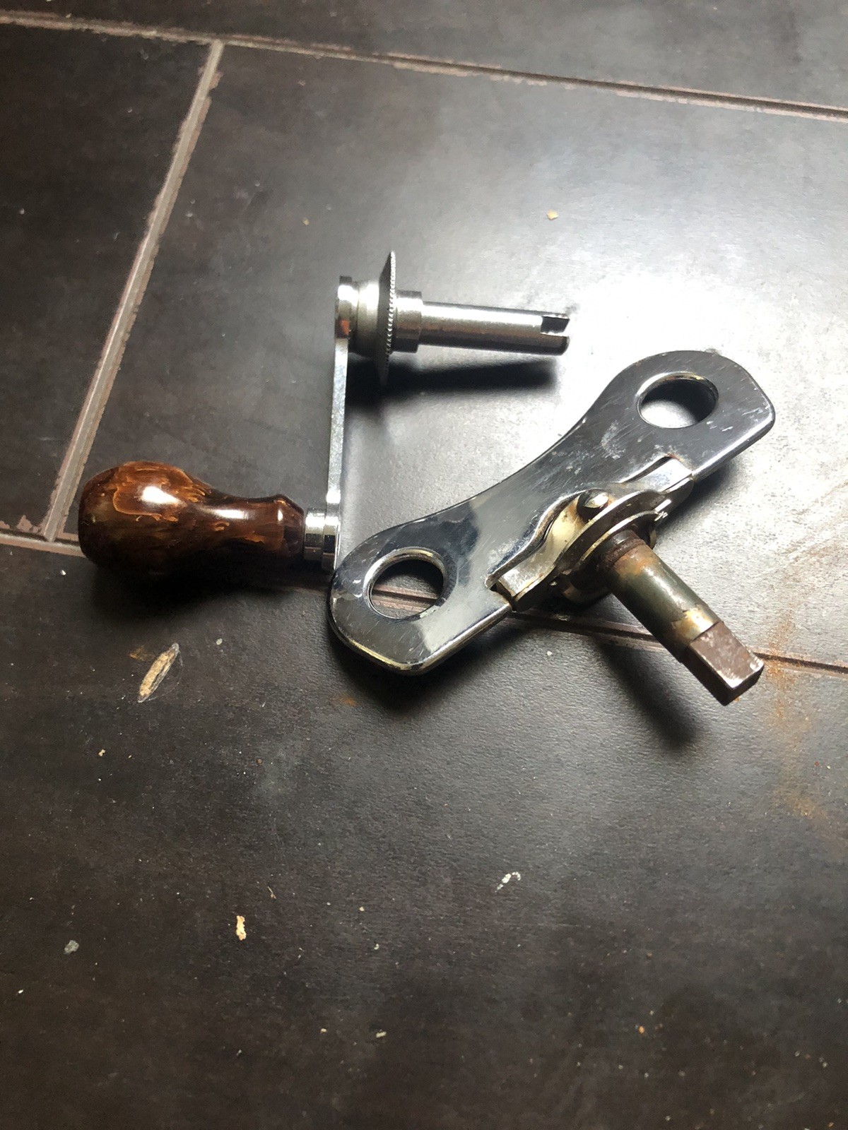Bell And Howell Winding Handle Lot For Bell And Howell 70 Series Cameras