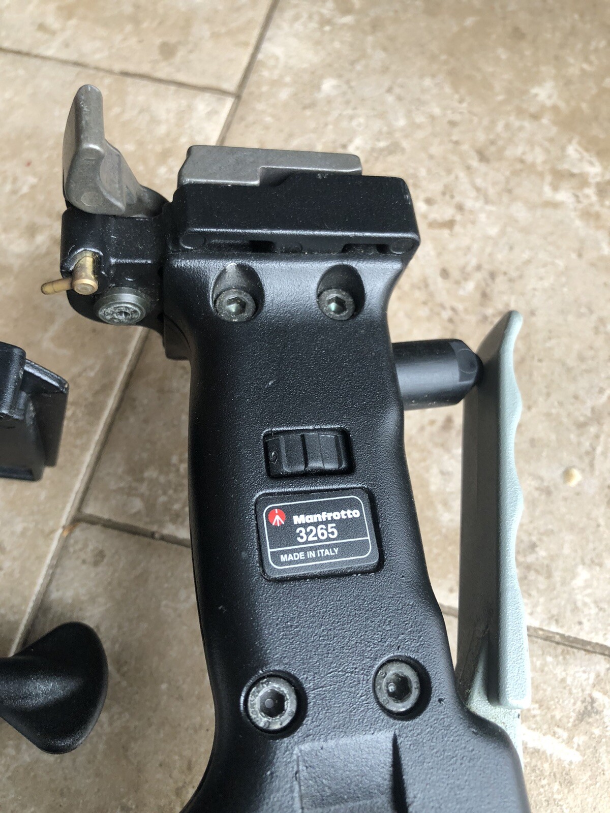Manfrotto 190XB Benro FGP 28C Tripods for Nikon canon Leica Sony Minolta