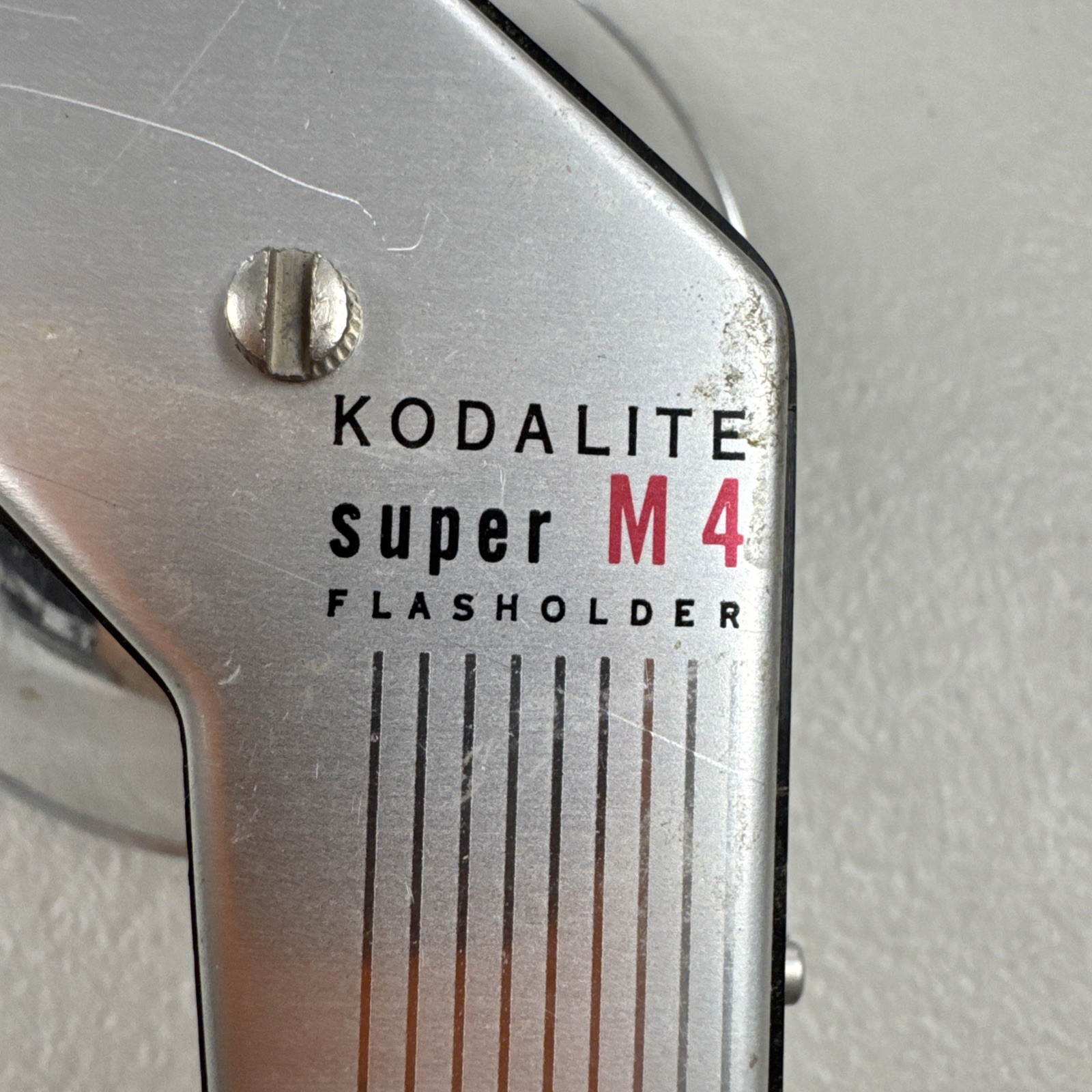 Vintage Kodak Super M4 Kodalite Midget Flasholder Flash Unit w/ Used Bulb