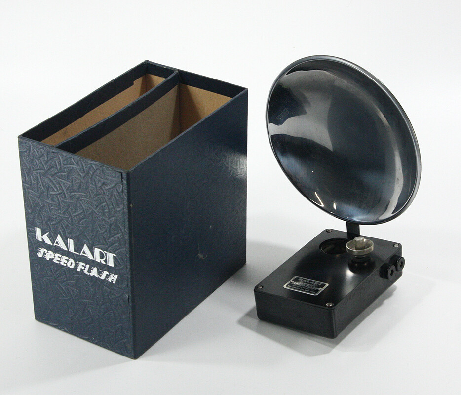 KALART SPEED FLASH, WITH ORIGINAL BOX (NO LID), UNTESTED, NO CORD/219057