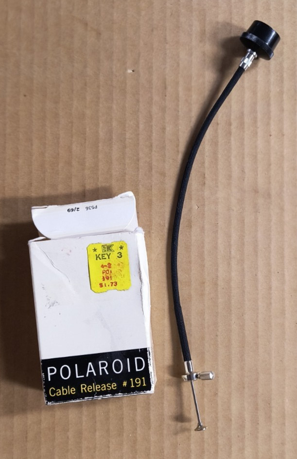 POLAROID Cable Release # 191 To Use in Color Back Cameras w/Box