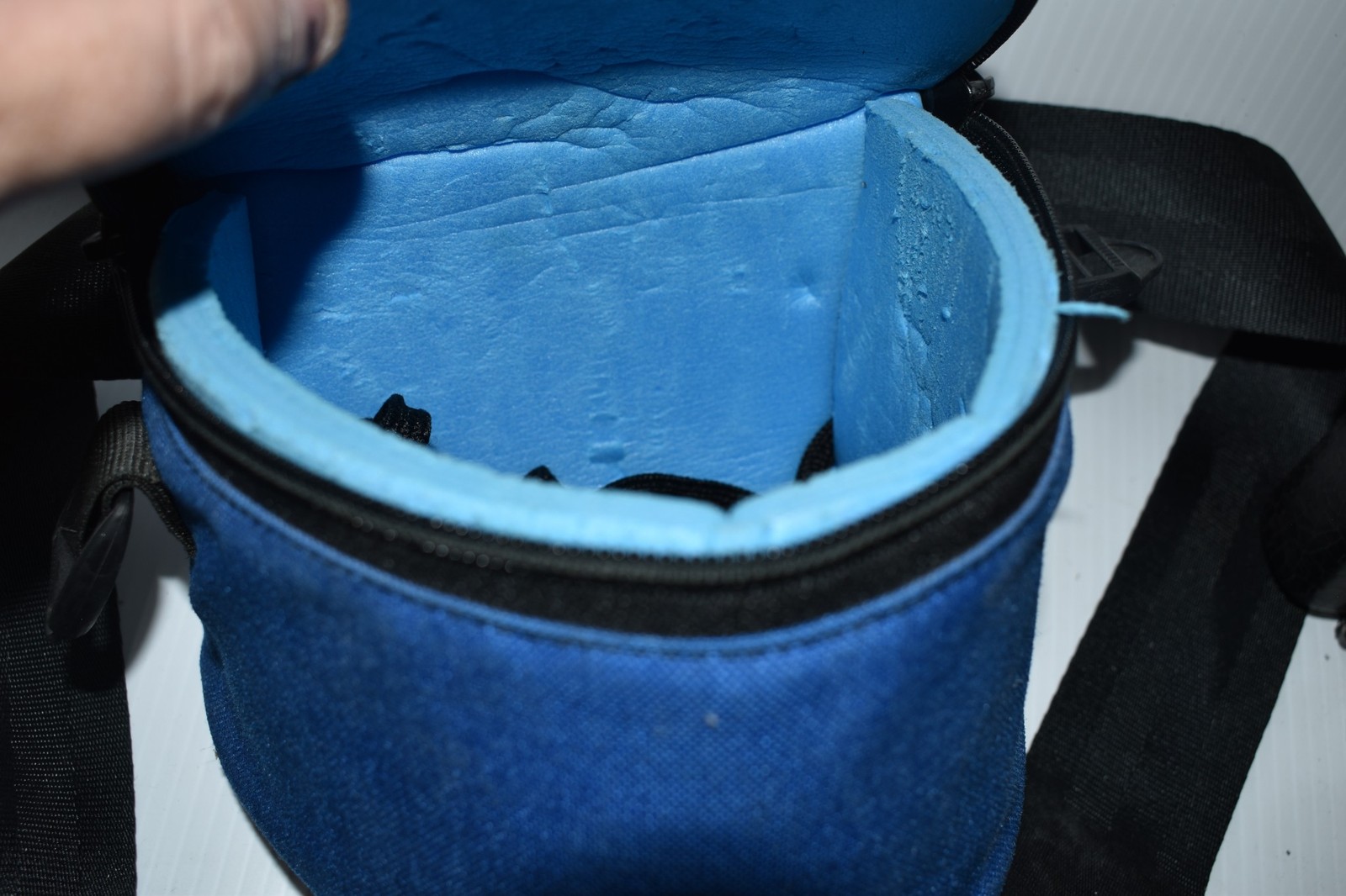 VINTAGE CAMERA BAGS- LENS CASE- MINOLTA / LOWE-PRO / VIVITAR (OQI13)