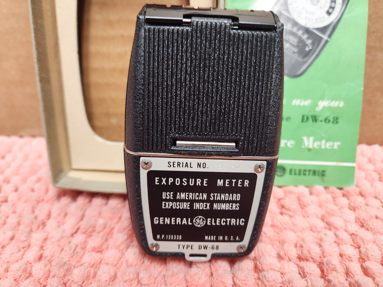 VTG General Electric Exposure Meter Light Type DW-68 w/ Manual GE DW-68 Meter