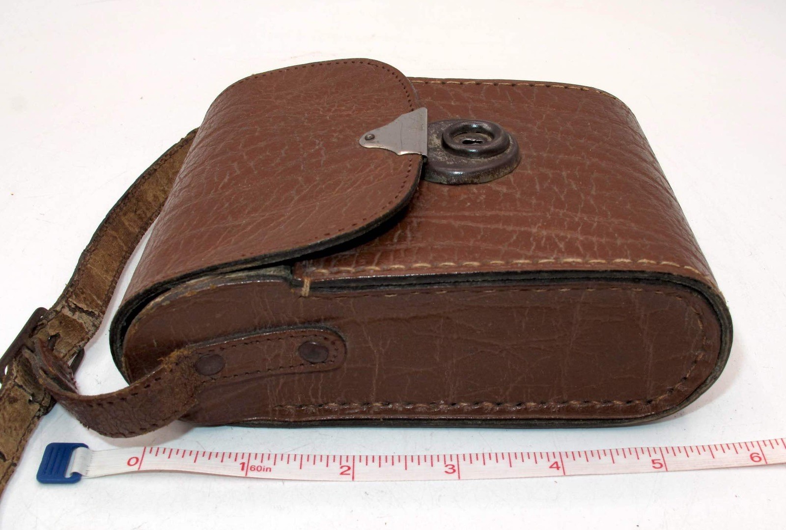 *VINTAGE* BROWN HARD CASE 6″x 4″ x 2″ WITH STRAP-BLUE INTERIOR-WORKING CLASP