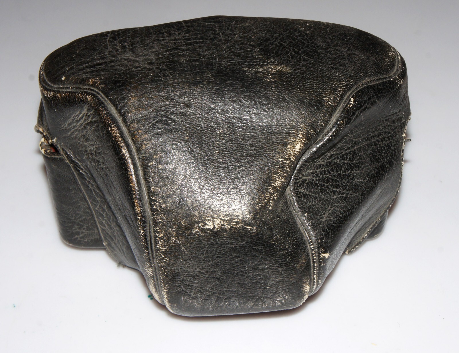 Original case from Arsenal Kiev-10 First Edition 35 mm Film camera