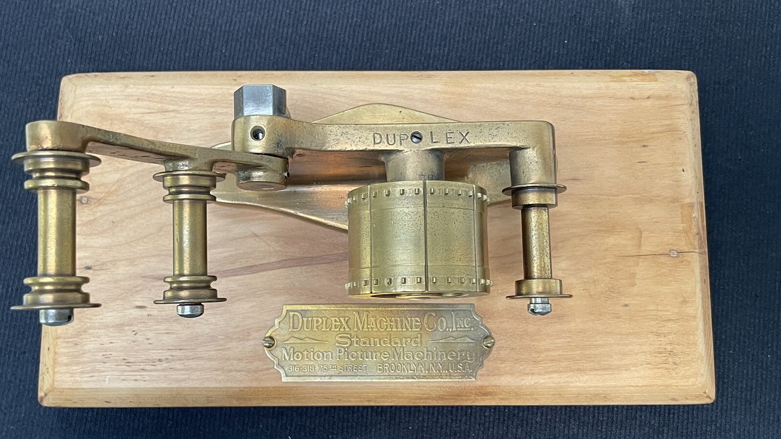 1920s Duplex Motion Picture Silent Movie Film Spool Machine Sprocket Sample Rare