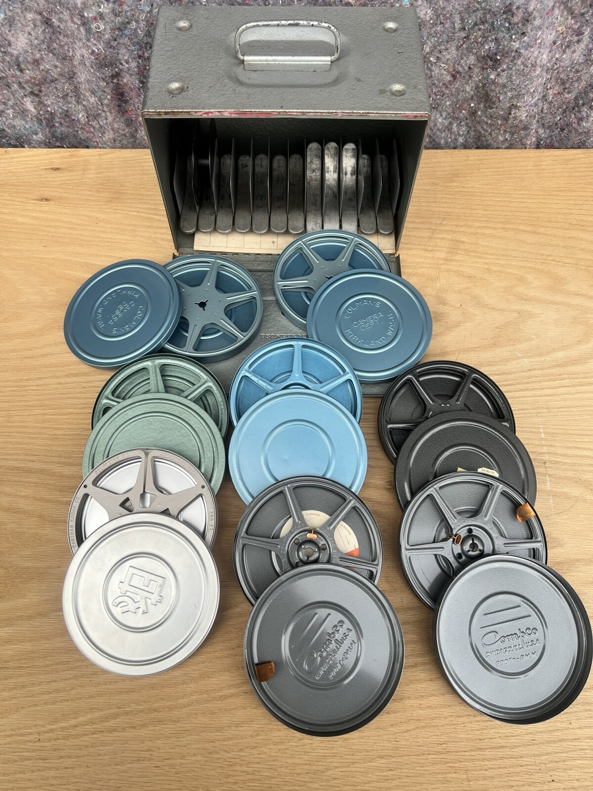 Brumberger Vintage Metal Super 8 Storage Case with 8 Film Containers & Reels