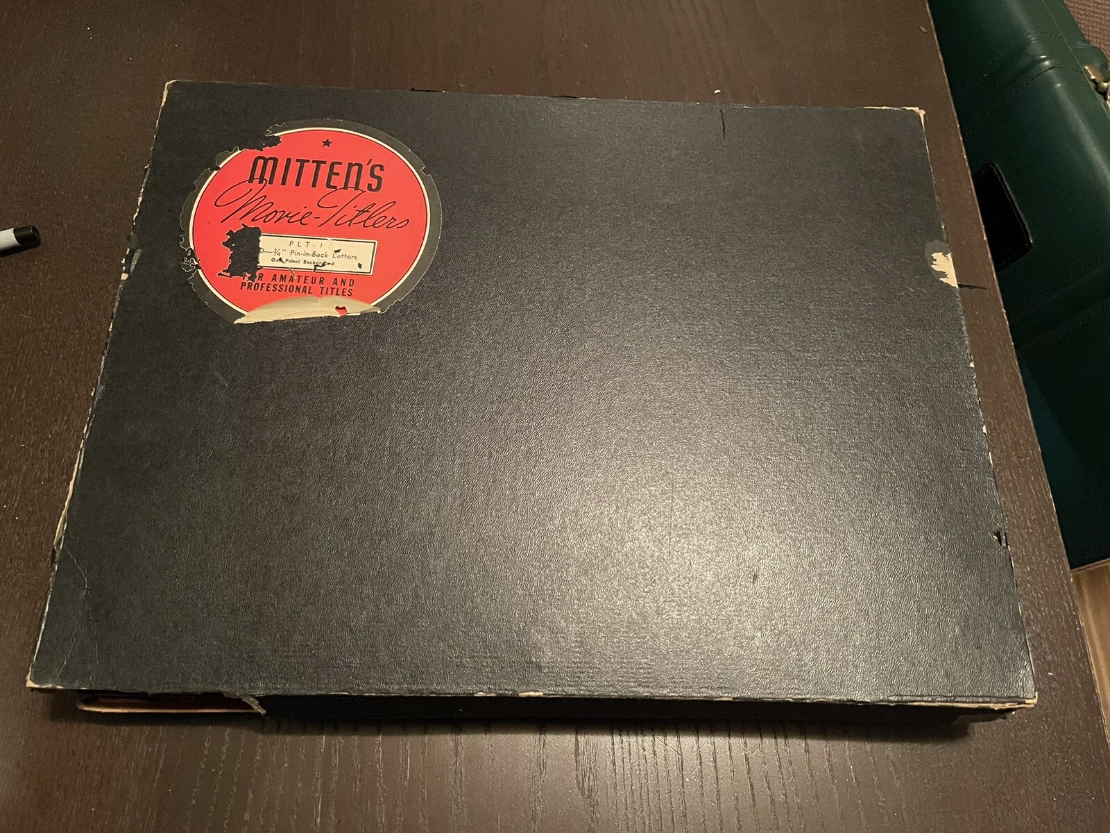 Vintage Mitten’s Professional Movie Titlers PLT-3 Push Pin Letters Lettering Set