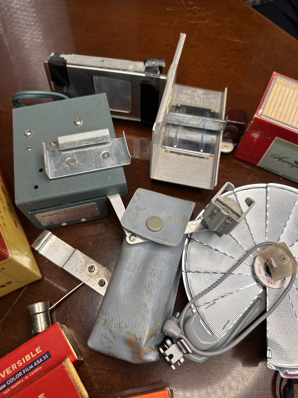 Lot of Vintage Camera / Photography Equipment / Accessories Honeywell Argus