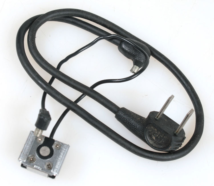 HOT SHOE TO PC CORD AC TO PC CORD, SET OF 2