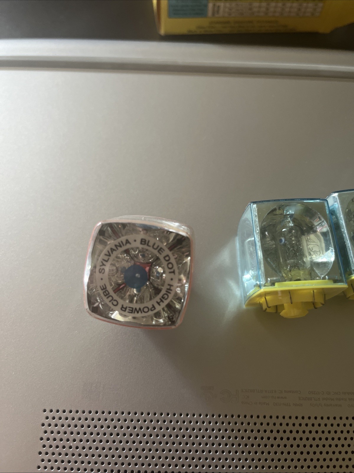 GE Sylvania FlashCubes 3 Cubes 12 Flashes Vintage *READ DESCRIPTION