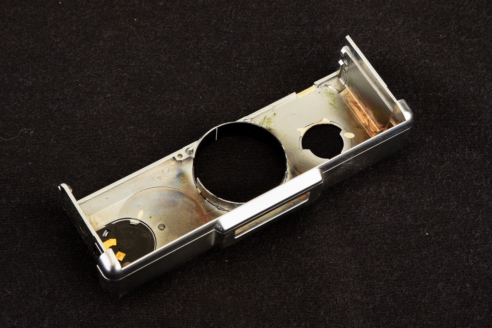 Polaroid SX-70 Camera Replacement Part – Silver – Shutter Housing V20