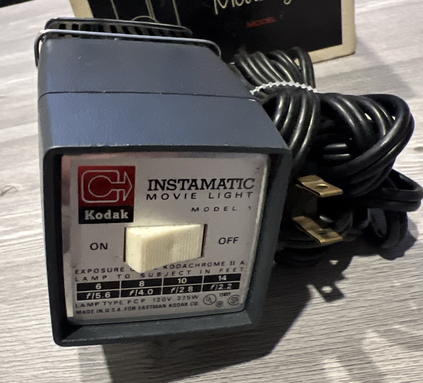 Kodak Instamatic Movie Studio Light Model 1 Original Box And Istructions