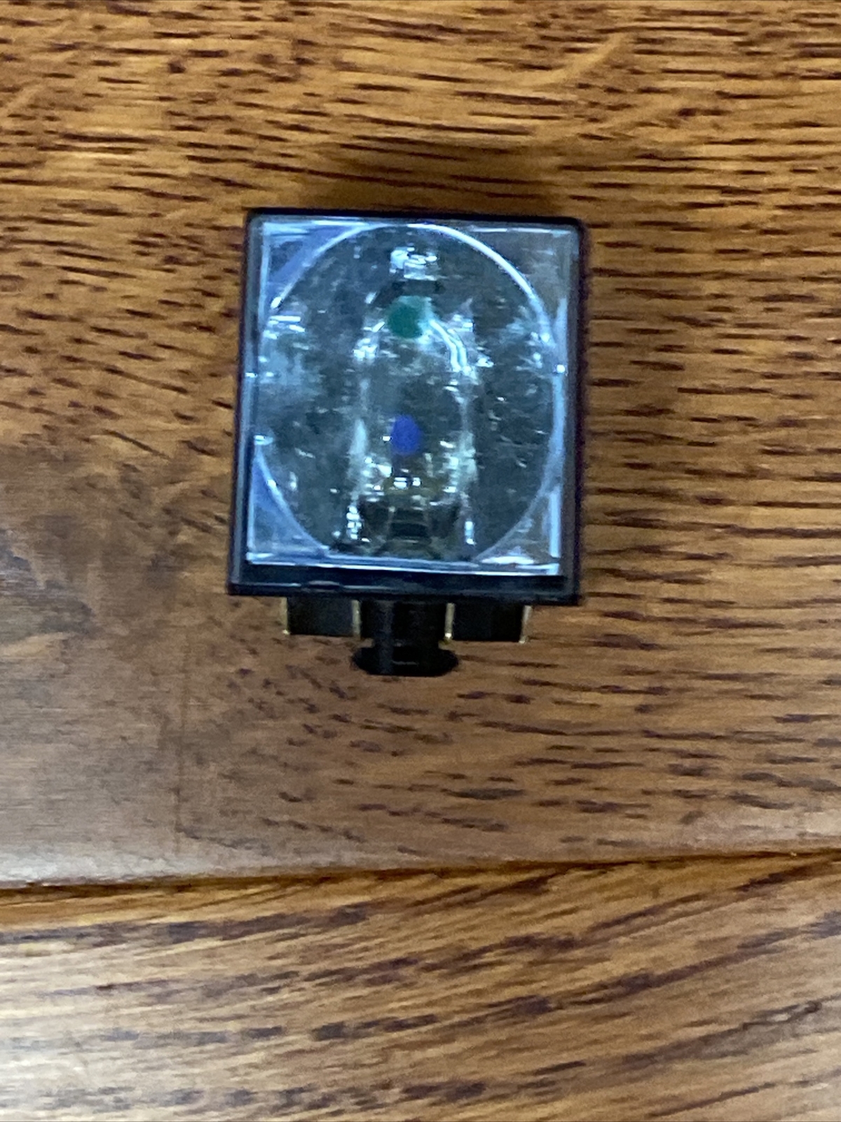 Vintage Flash Cubes -9 Vintage Cubes-Sylvania Blue Dot, Westinghouse, & GE