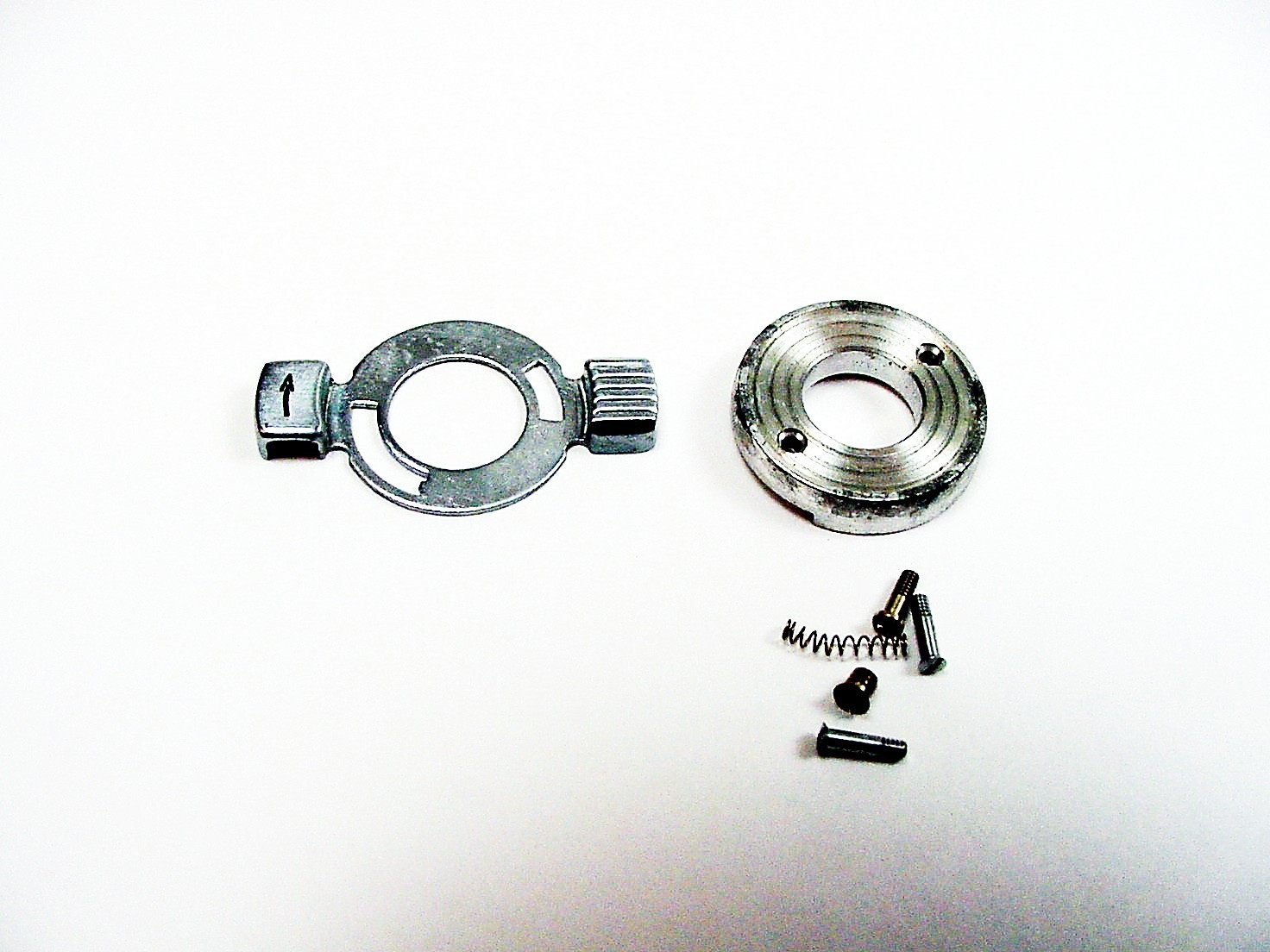 Kodak Retina IIIc door lock kit w/ screws & spring | Parts | $23 |