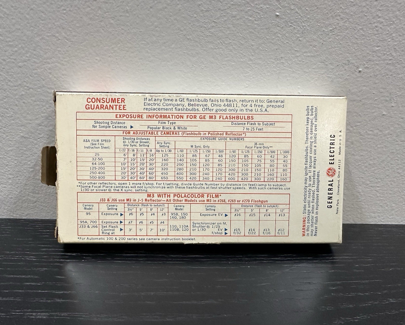 Vintage GE M3 Flashbulbs Box of 12 Light Bulbs Camera Flash Photography