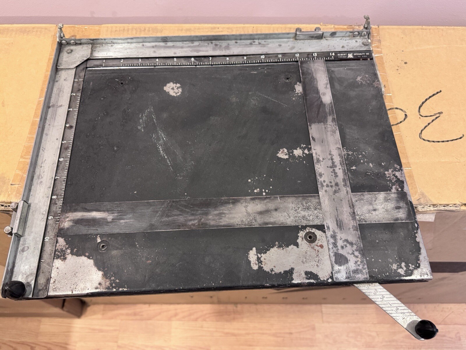 VINTAGE ALBERT SPECIALTY CO~PHOTOGRAPY, 11″X14″, ENLARGING EASEL~DARKROOM.