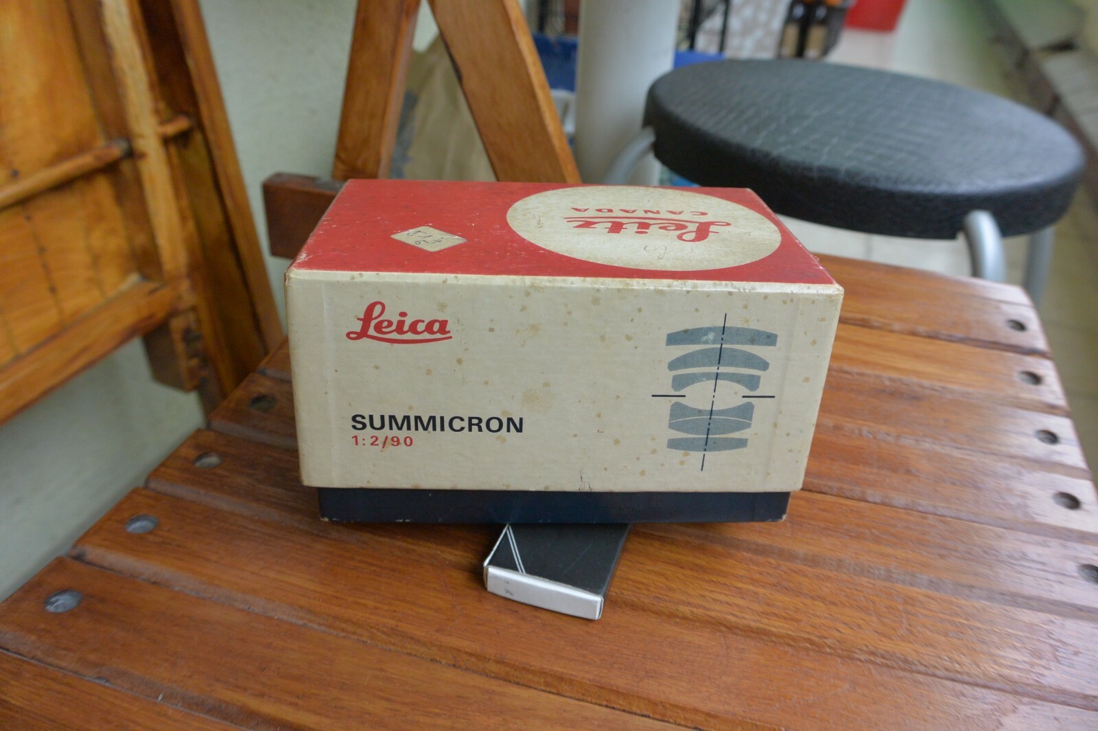 Vintage Leitz Leica Empty Box for 90mm f2 Summicron M Lens , US DUTIES INCLUDED