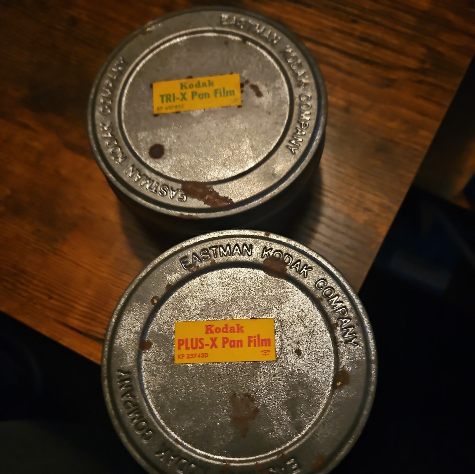 *RARE VINTAGE* EASTMAN KODAK PLUS X & TRI X PAN FILM TINS EMPTY L@@K