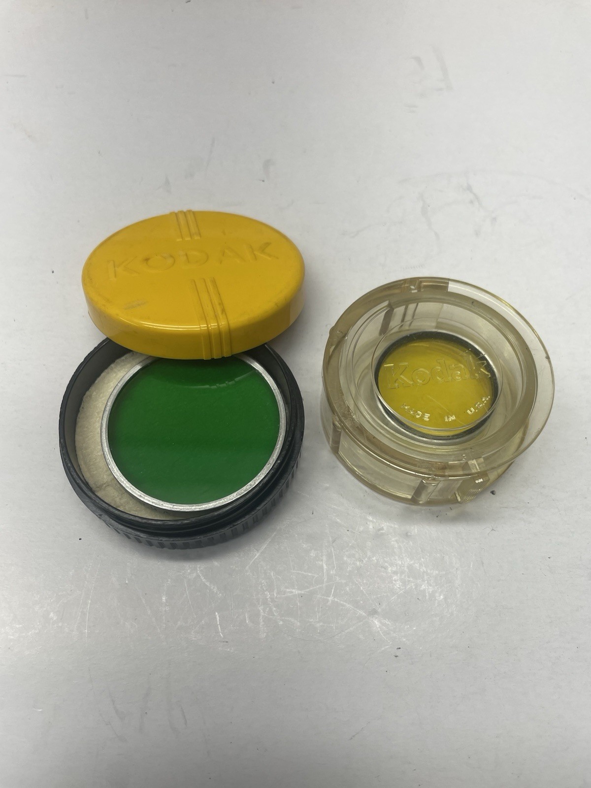 Kodak Series VI Wratten Filters Camera Lens Filters Green & Yellow Tower