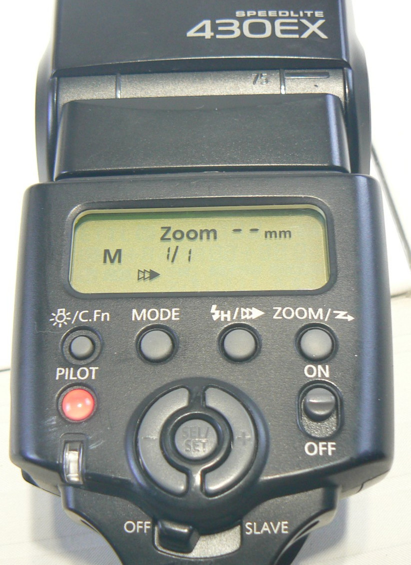 Canon Speedlite 430EX Camera Hot Shoe Flash w/Slide Out Diffuser- Works TESTED
