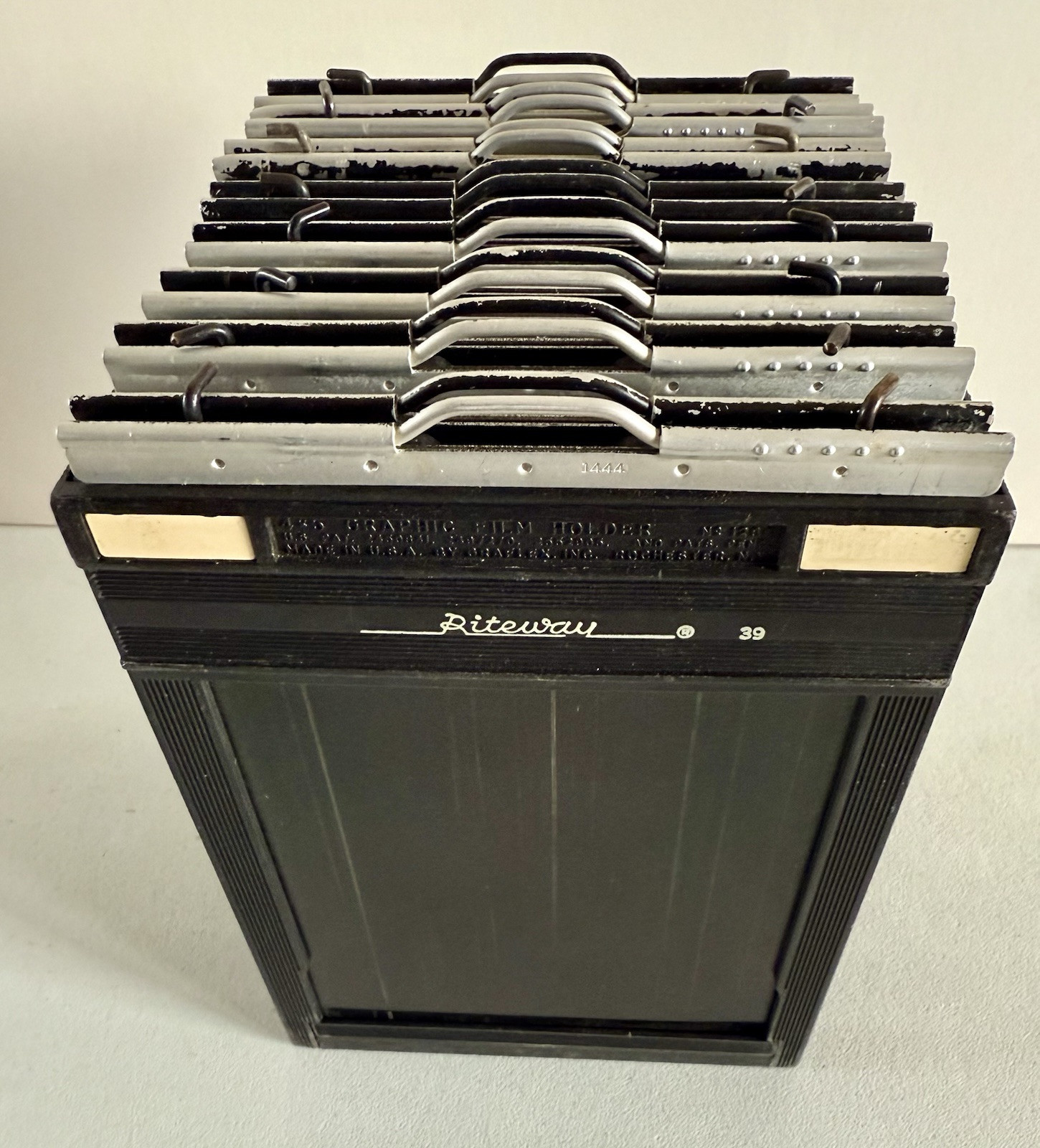 Mixed Lot of 8 Riteway Lisco Regal Graflex 4″ x 5″ Graphic Cut Film Holders 4×5