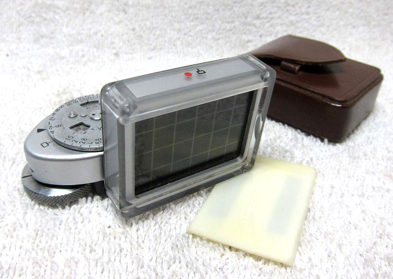 Vintage Leitz LEICA Meter MC Lightmeter Attachment w/Booster for M Cameras.M2 M3