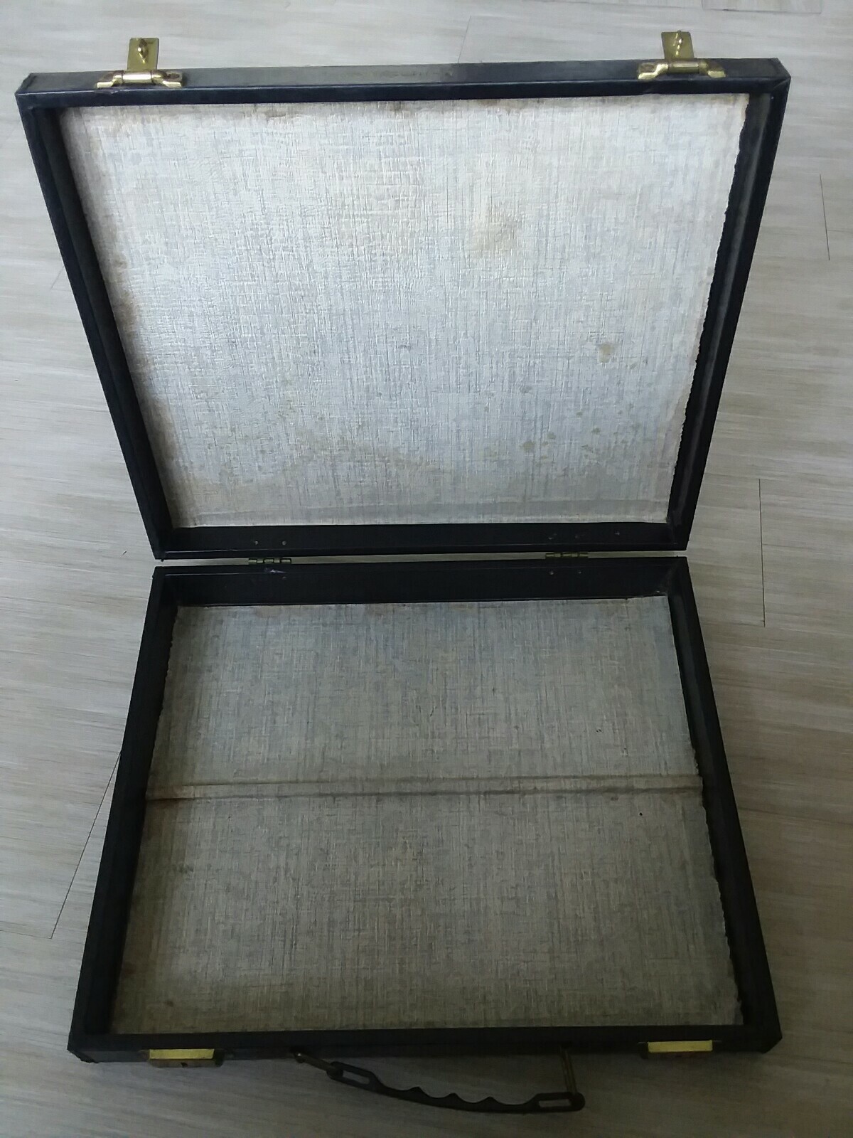 vintage AIREQUIPT BriefCase/Storage/Carrying/Brief Case for Slides