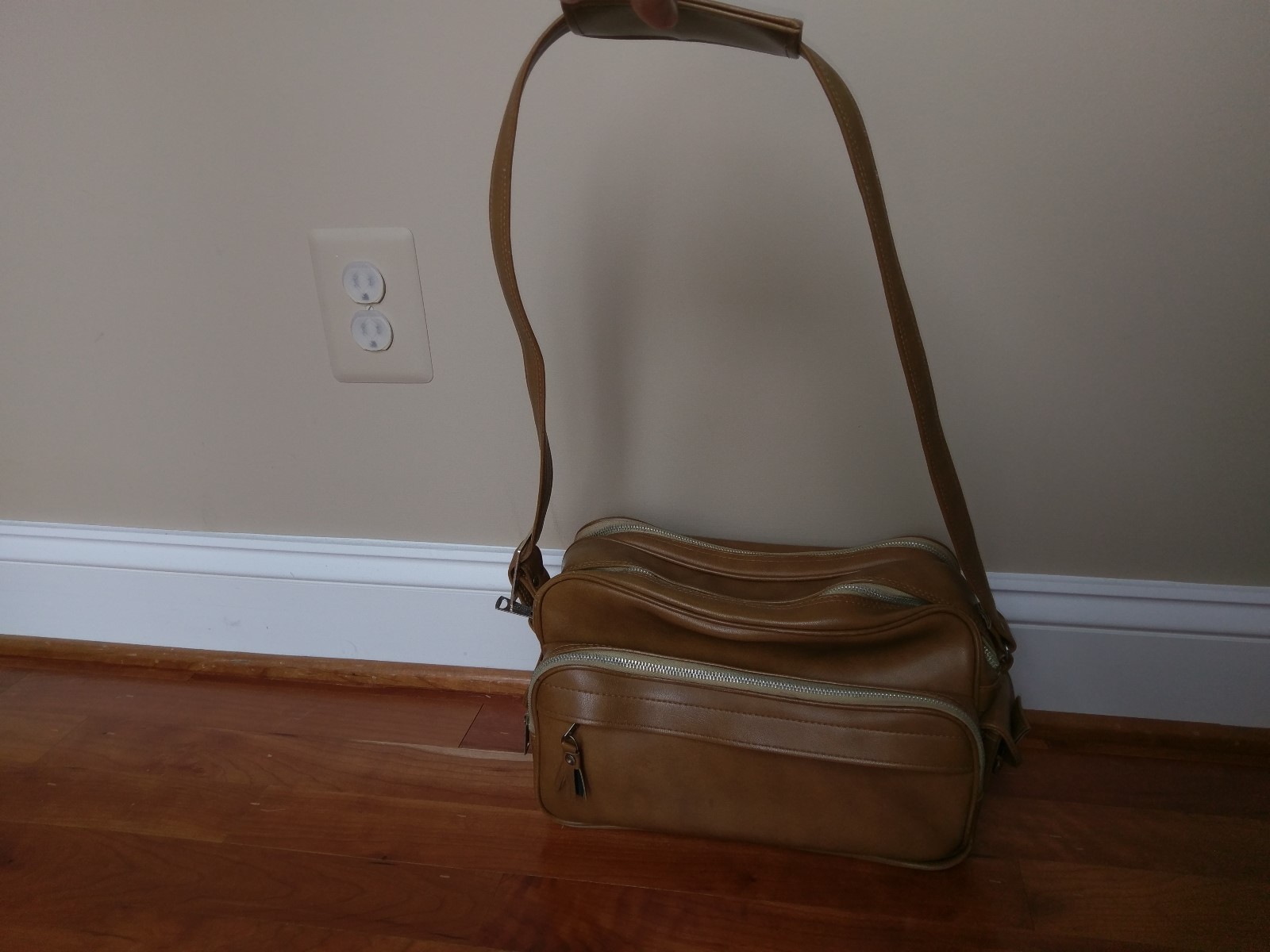 Vtg Bonnie International Camcorder Camera Bag Zipper Brown Tan Vinyl Shoulder