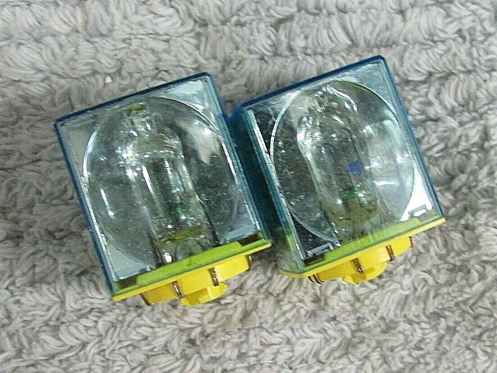 Pair Vintage New Unused GE Camera Flashcubes FREE S/H
