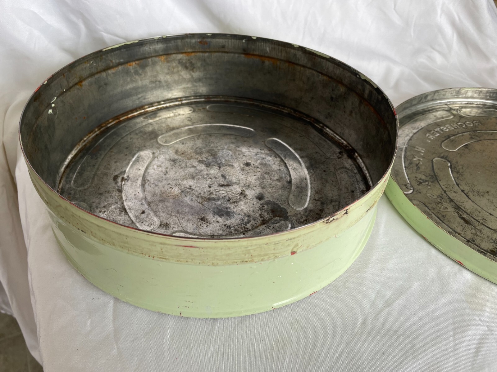 Retro Green KODAK EASTMAN COMPANY Rochester 10 1/4 Film Reel Metal Canister Vtg