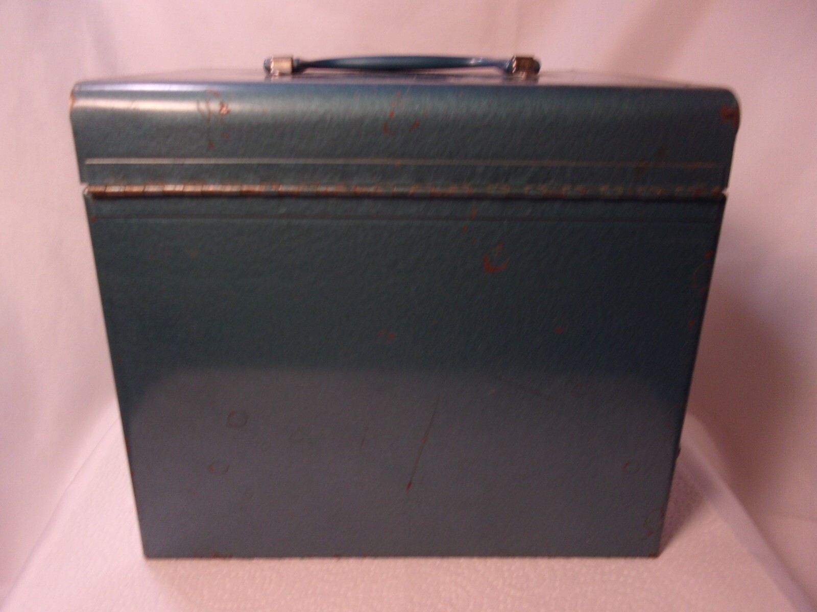 Vintage Logan Deluxe 12 Slot 8mm Movie Film Case/Chest, Metal