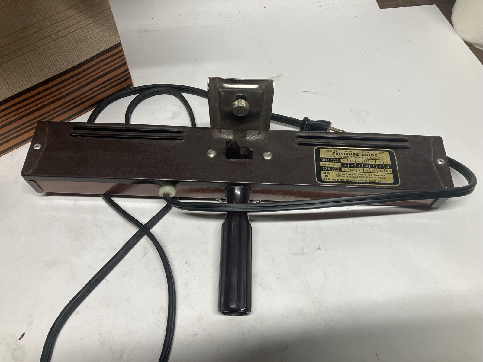 Vintage Acme Lite Mov-E-Lite Model R4 Movie Light 4 Bulbs