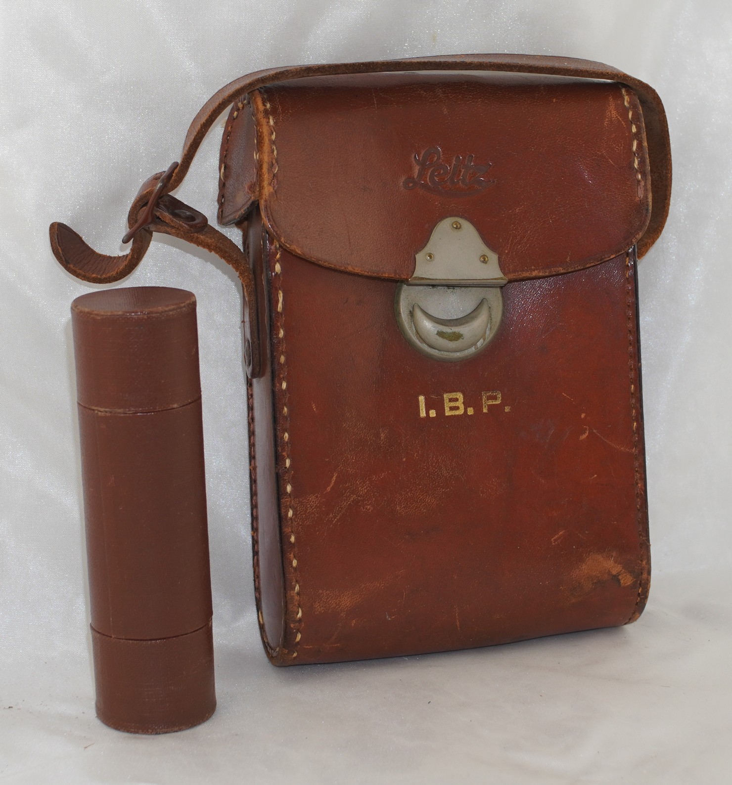 Leitz Leica ETRIN Case w/ Film Cartridge Holder