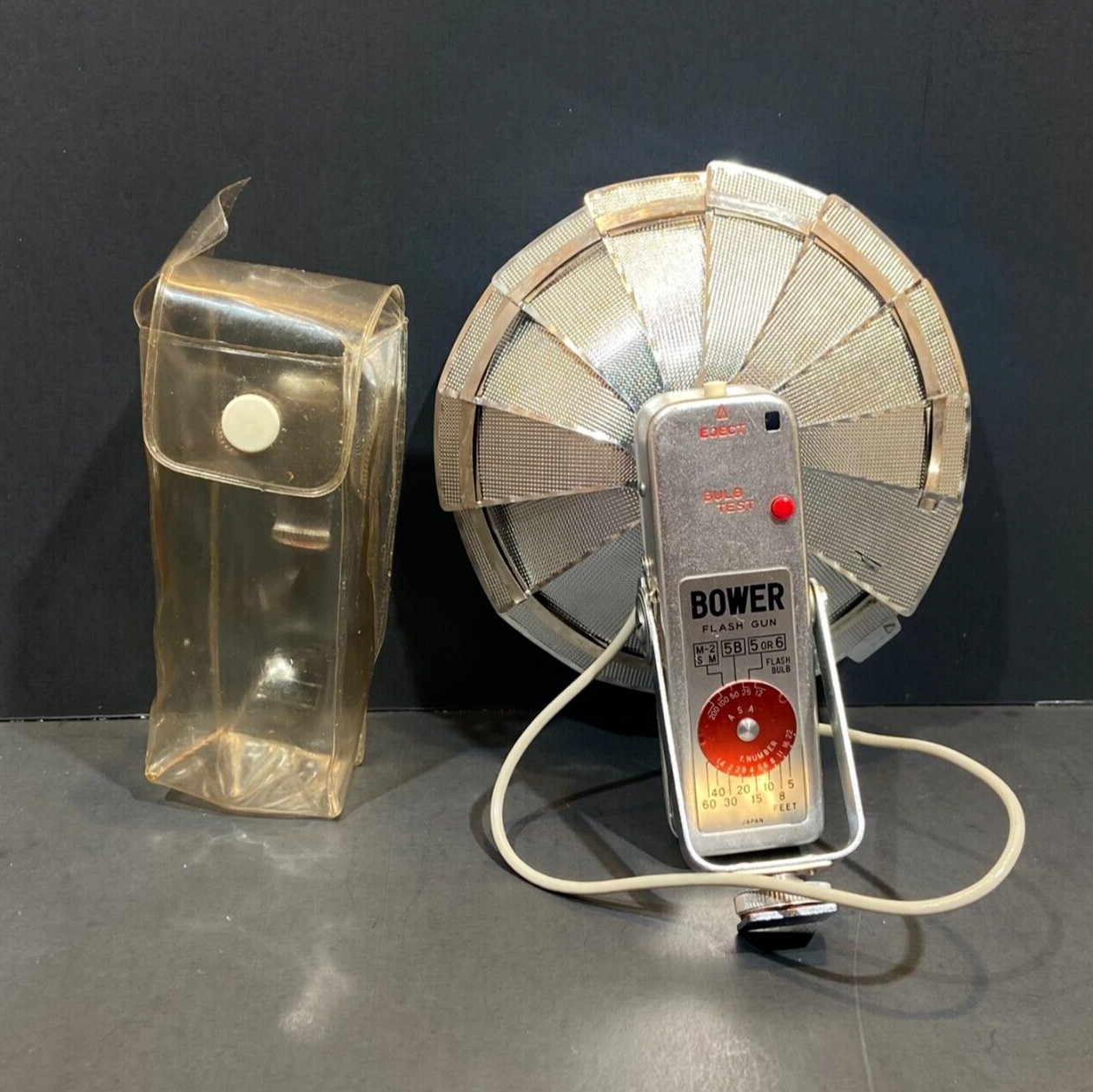 VTG Bower Flash Gun w/ Fan Disc for Camera Original Case Made in Japan Untested