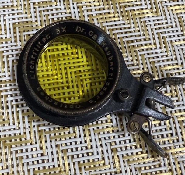 Optisches Lichtfilter. 3X Dr. GB. Hauberrisser`s Rare Robot Camera Clipon Filter