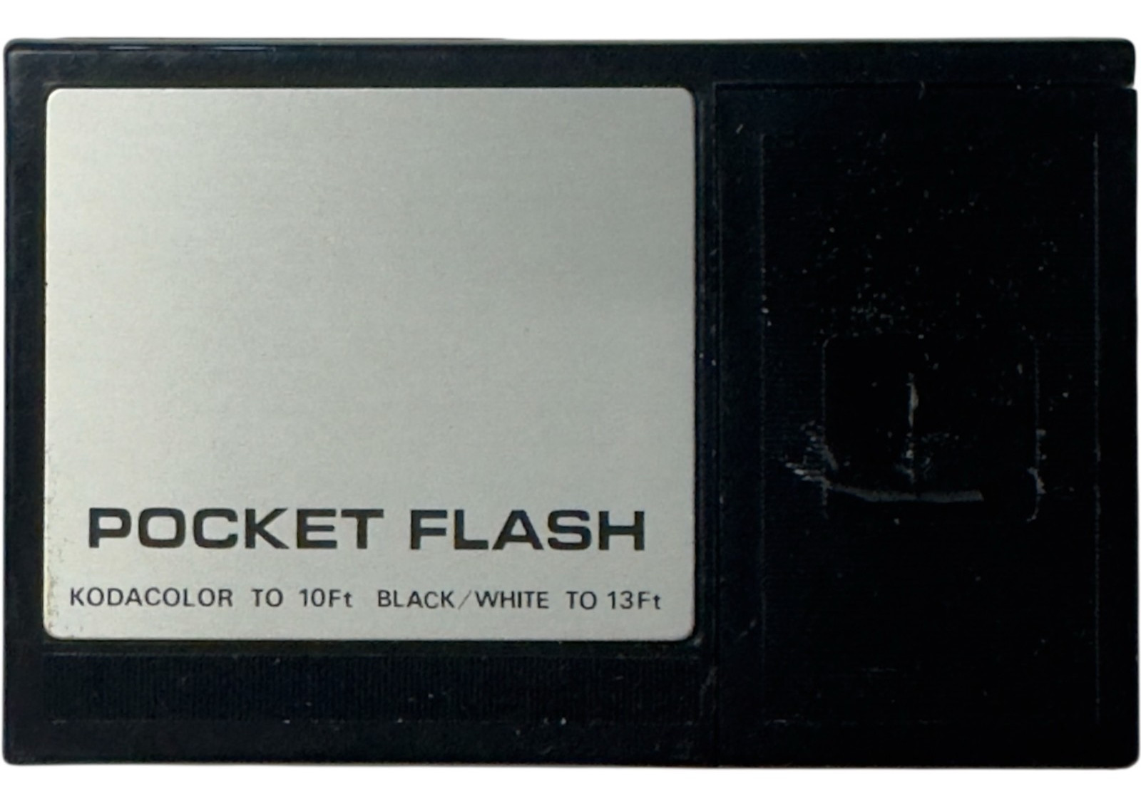 Pocket Flash – ACME Lite 110 – Kodakcolor to 10ft, Black/White to 13ft